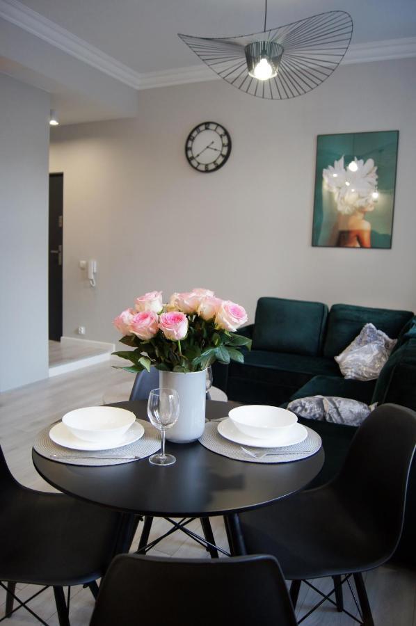 Green Park Apartament Торунь Экстерьер фото